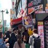 日韓関係の悪化も関係なし！今日も新大久保は大賑わい